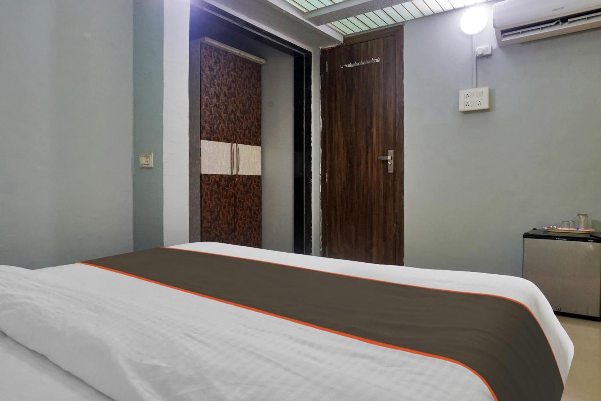 Collection O Baner Executive Stays Pune Dış mekan fotoğraf